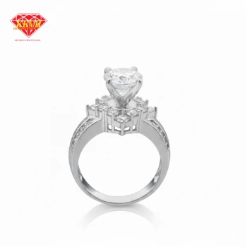 Nhẫn Đài Hoa Tinh Xảo