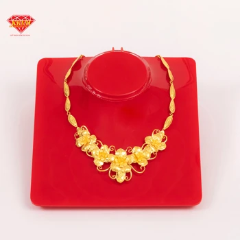 VÒNG CỔ CƯỚI HOA MAI