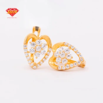 TẰM TRÁI TIM GÀI H. TRẮNG 